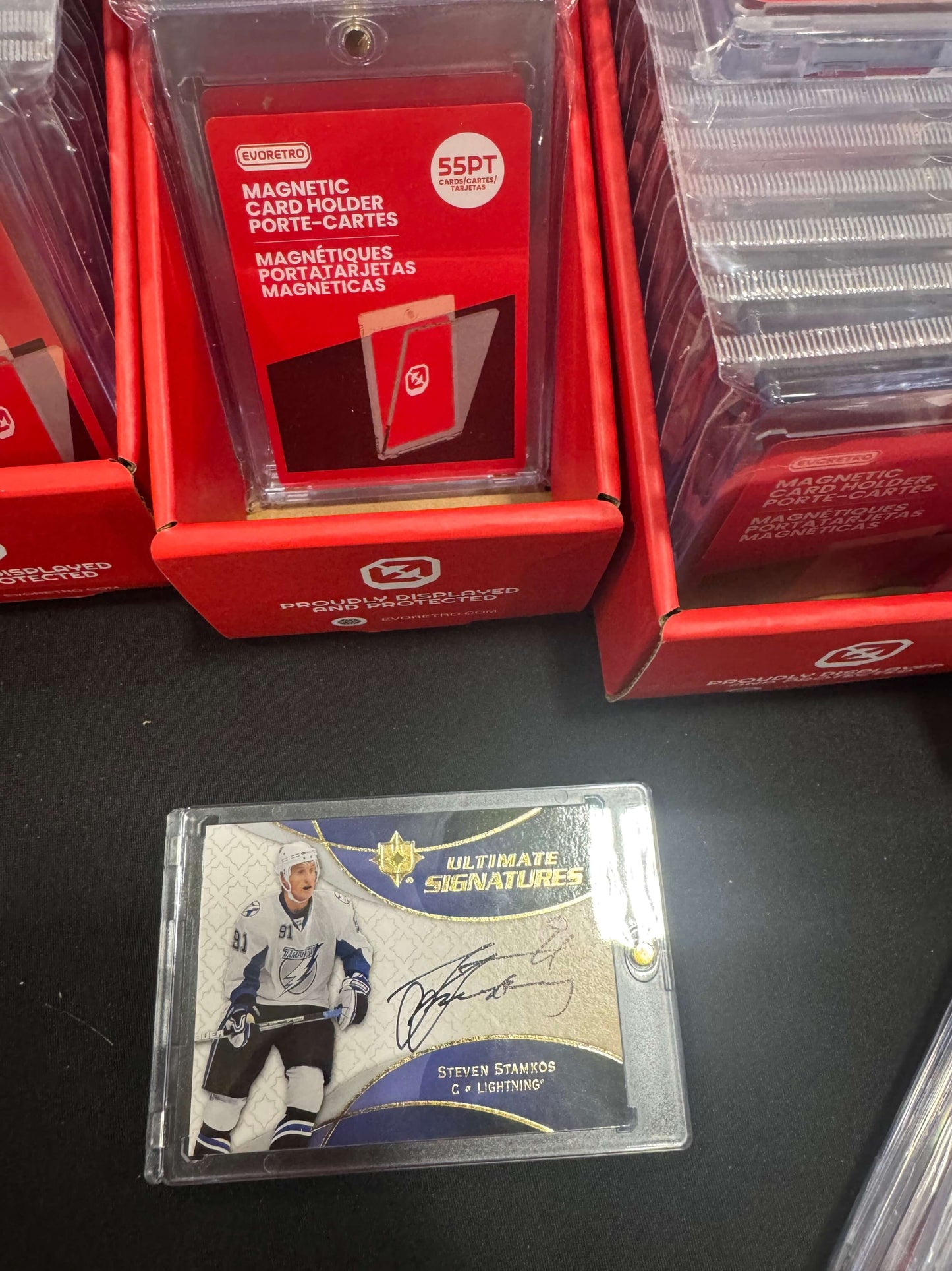 One Touch Magnetic Card Holder – 25 Pack